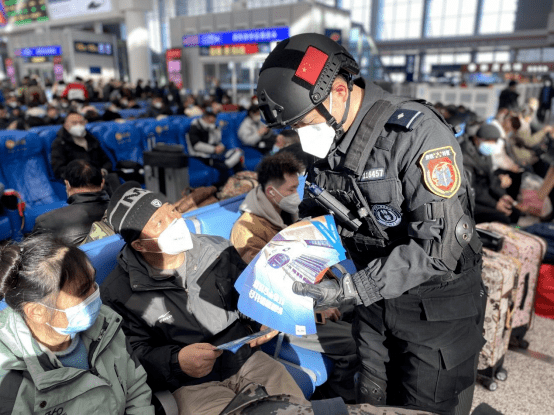 乘高铁过安检这些事儿还不清楚？今天他来给Kaiyun 开云体育你解答(图4)