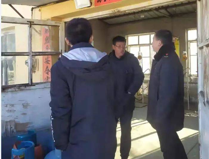 【检查】喀开云APP 开云官网入口旗市场监管局开展压力容器专项检查